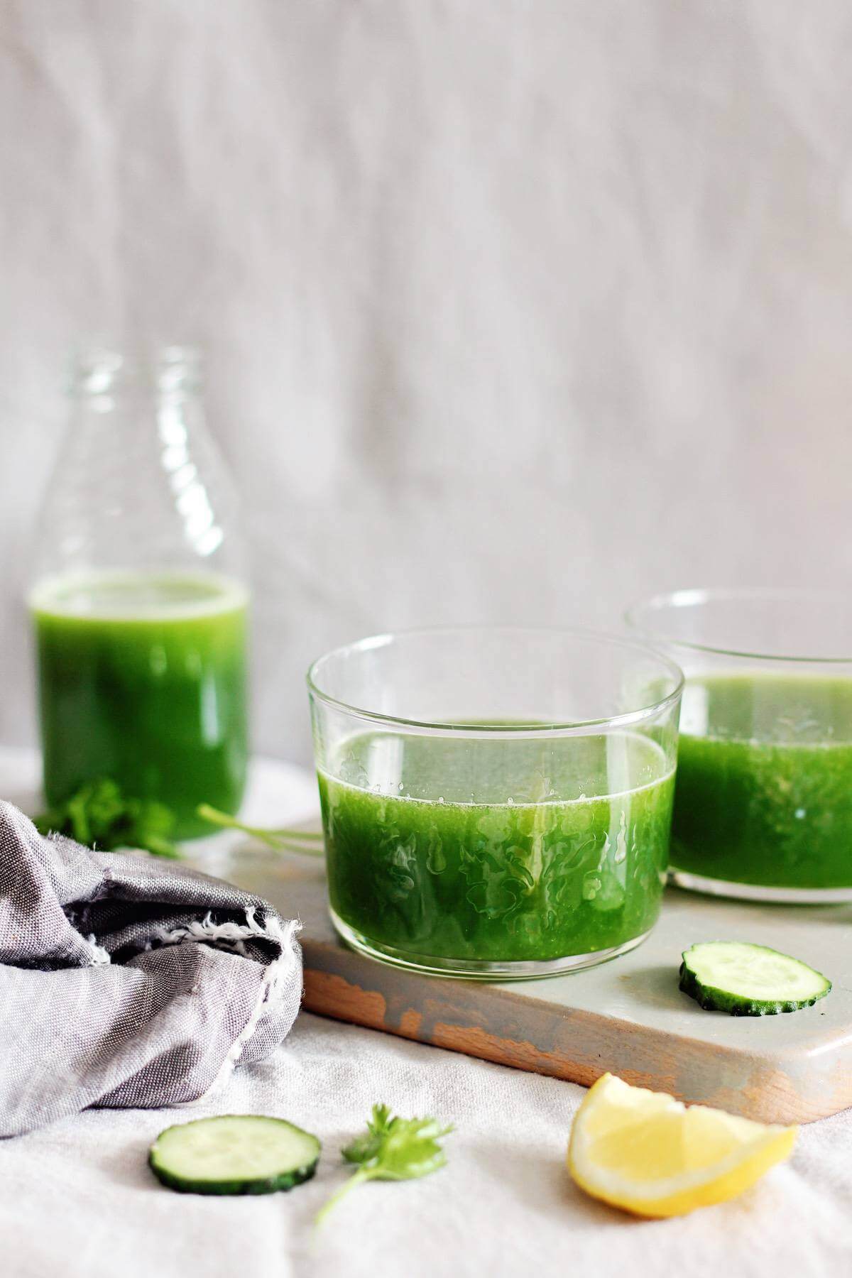 cucumber-lemon-parsley-drink-1.jpg